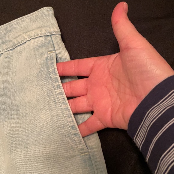 American Eagle Outfitters Button Down Jean Skirt - Light Blue Size 10 - Picture 8 of 8